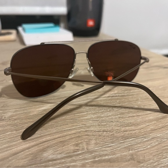 Maui Jim Sunglasses - Picture 3 of 6